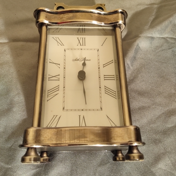 Brushed Bronze Clock Approx 6" Tall - Picture 11 of 11